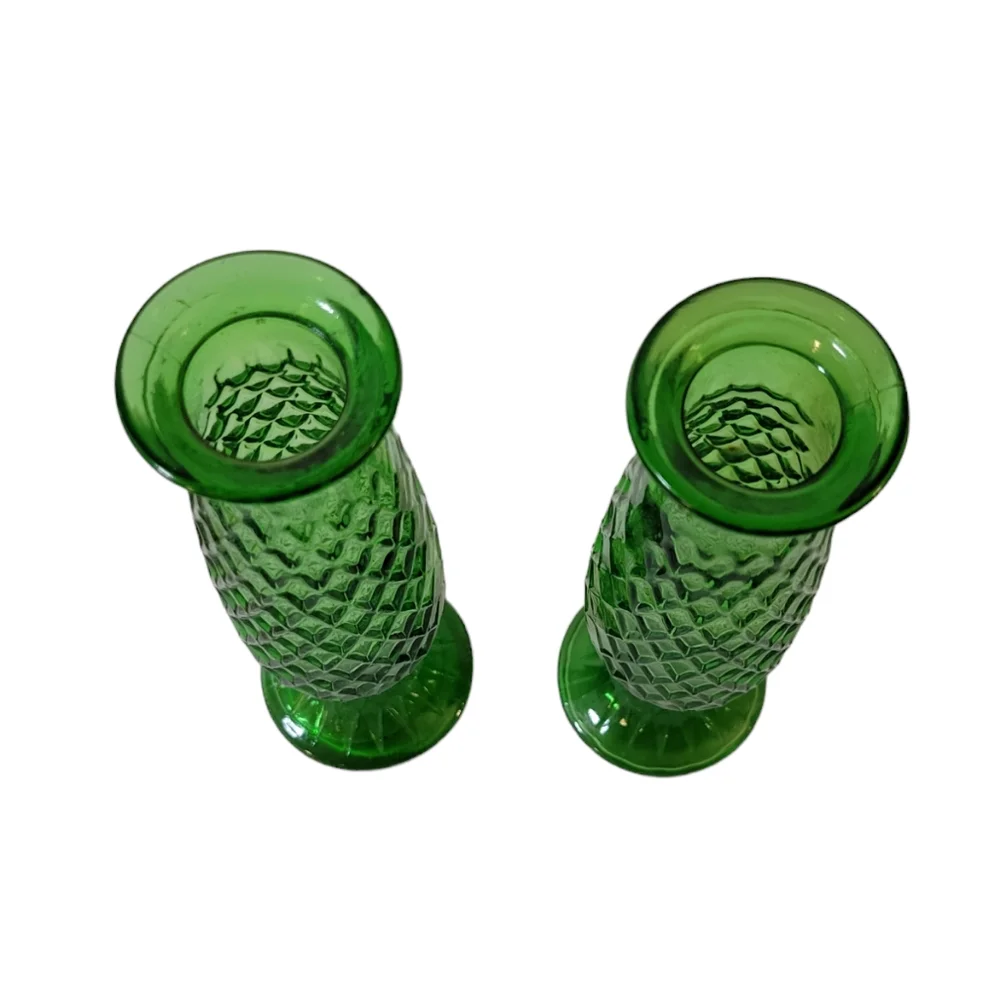 E.O. Brody green diamond